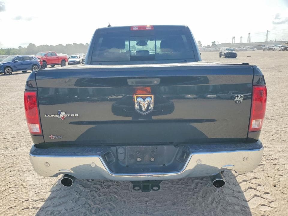 2018 RAM 1500 SLT 6