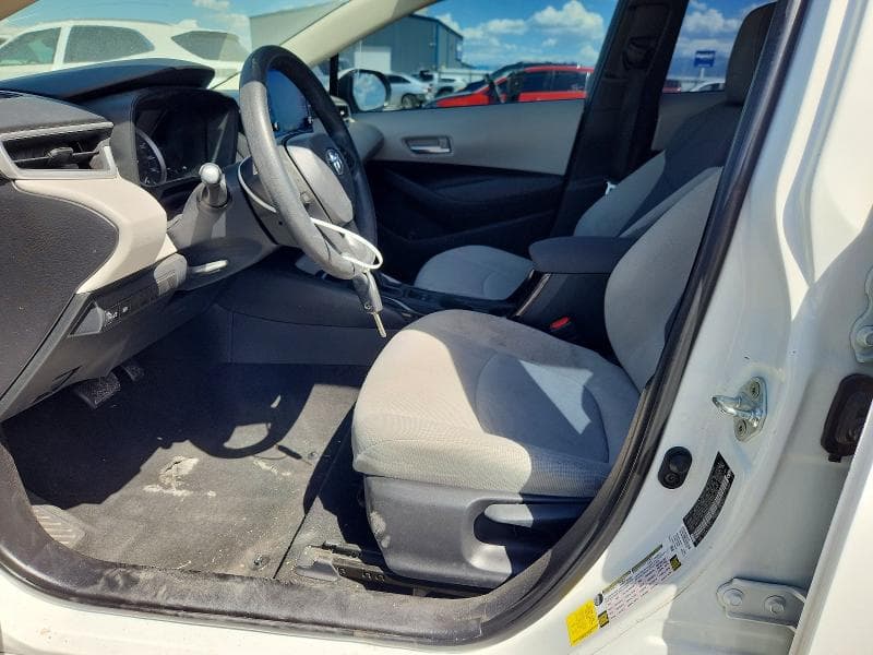 2020 TOYOTA COROLLA LE 7