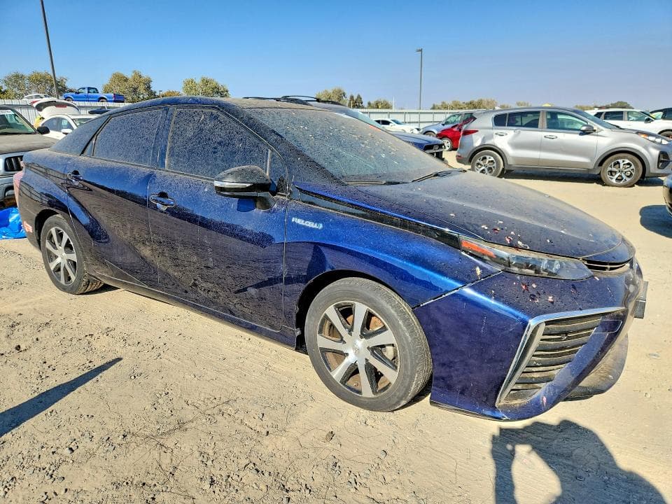 2017 TOYOTA MIRAI BASE 4