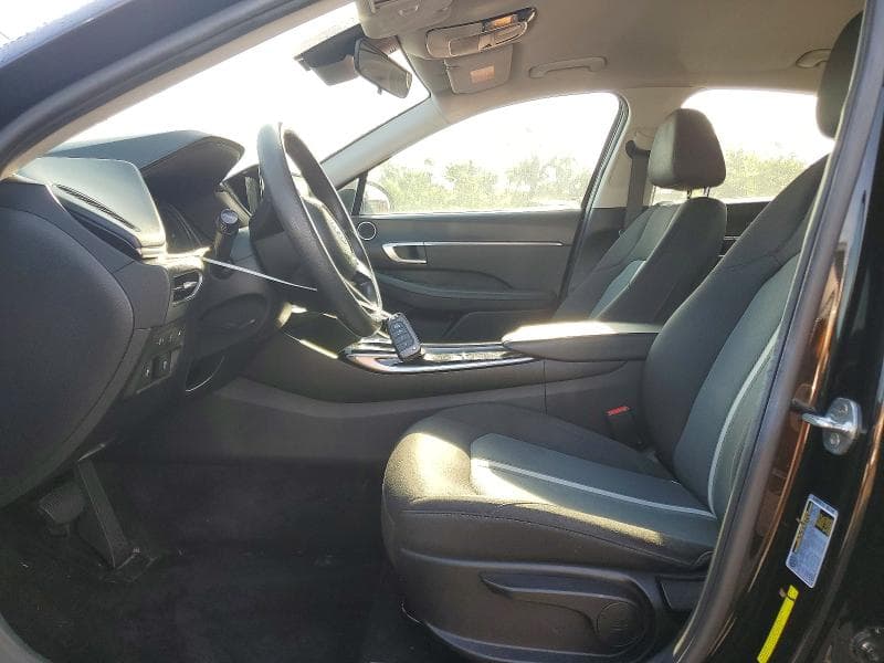 2020 HYUNDAI SONATA SE 7