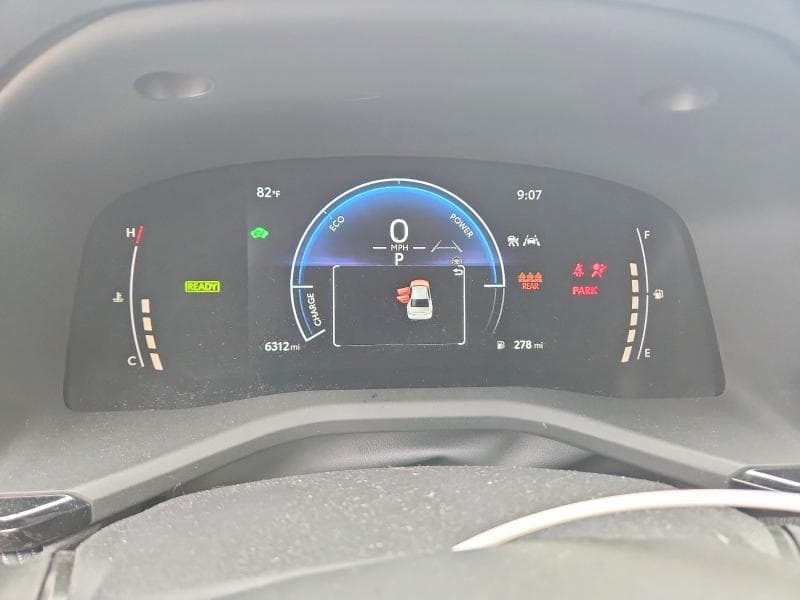 2025 TOYOTA CAMRY SE 9