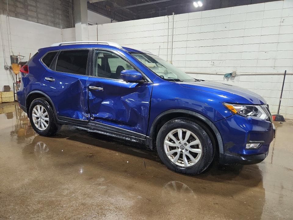 2018 NISSAN ROGUE SV 4