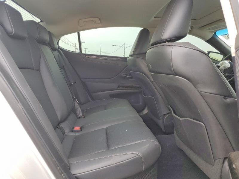 2022 LEXUS ES 300H BASE 10