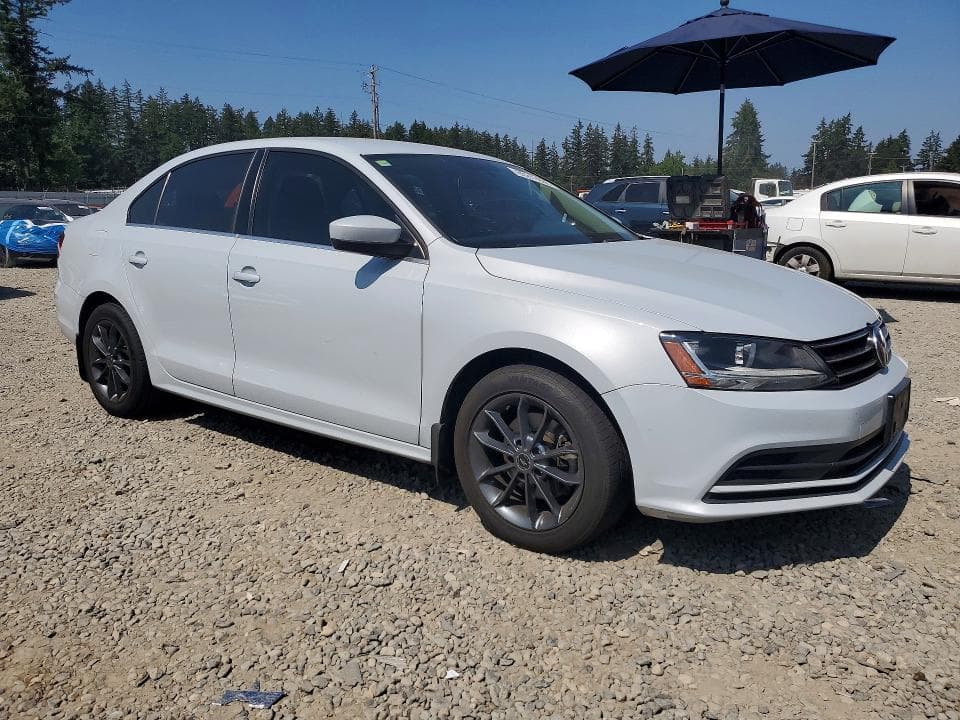 2017 VOLKSWAGEN JETTA S 4