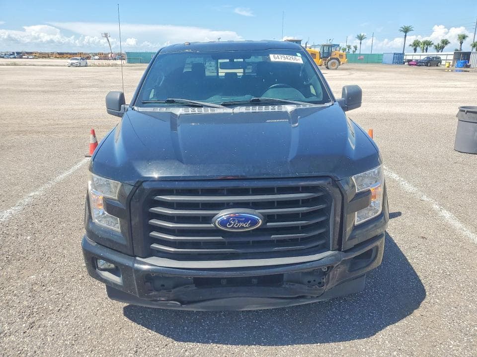 2017 FORD F150 SUPERCREW 5
