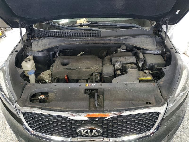 2017 KIA SORENTO LX 12