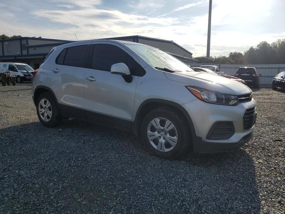 2017 CHEVROLET TRAX LS 4