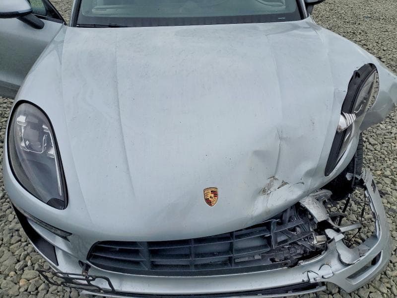 2017 PORSCHE MACAN GTS 11
