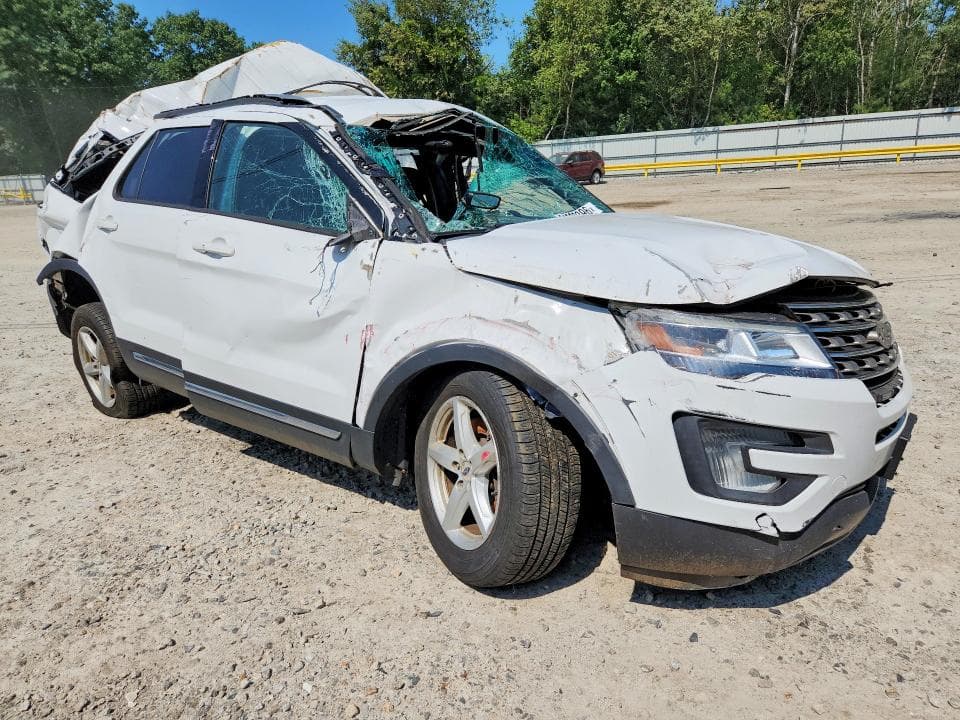 2017 FORD EXPLORER XLT 4