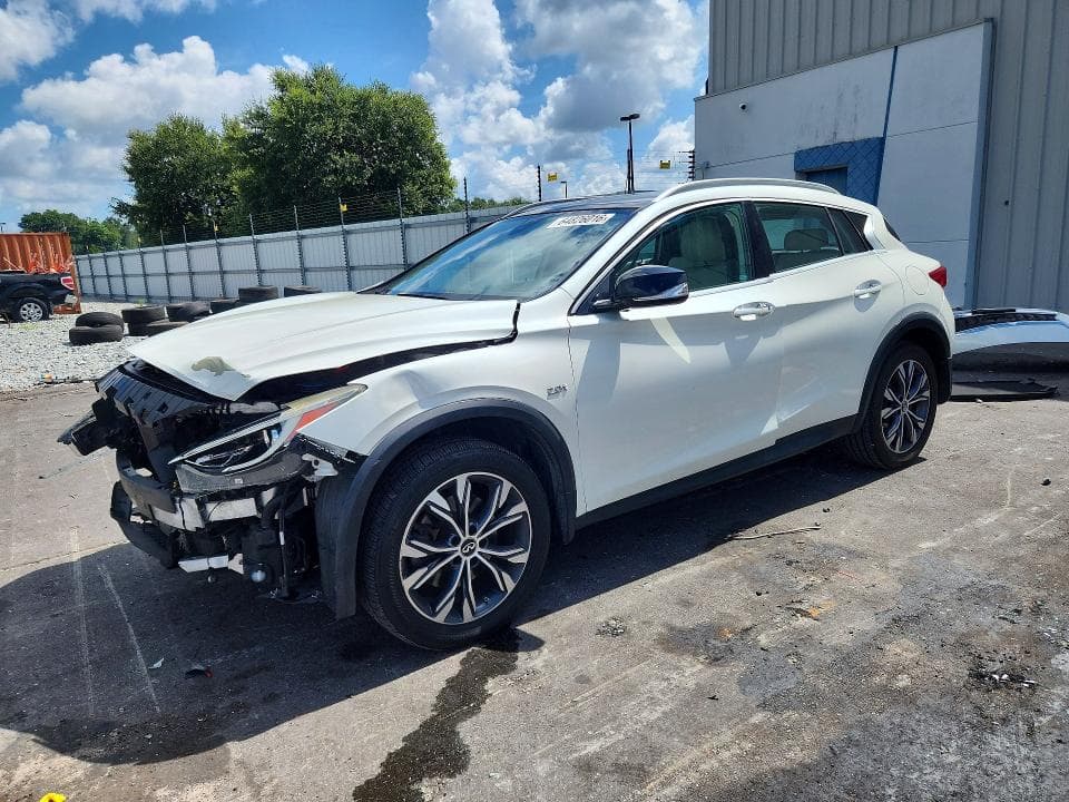 2018 INFINITI QX30 PREMIUM