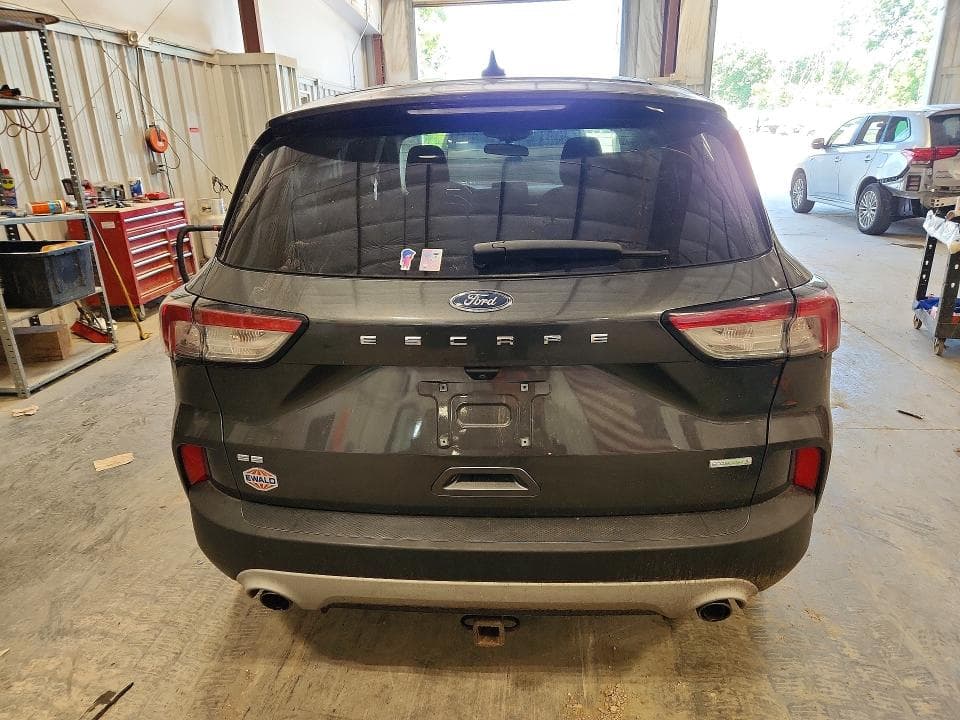 2020 FORD ESCAPE SE 6