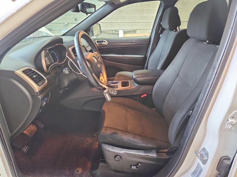2017 JEEP GRAND CHEROKEE LAREDO 7