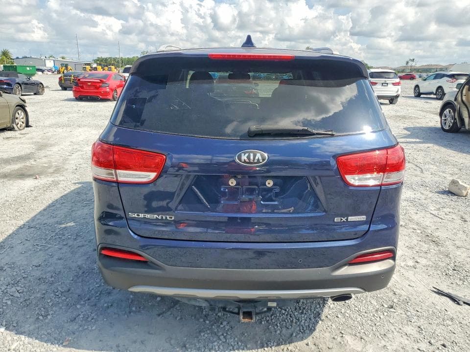 2018 KIA SORENTO EX 6
