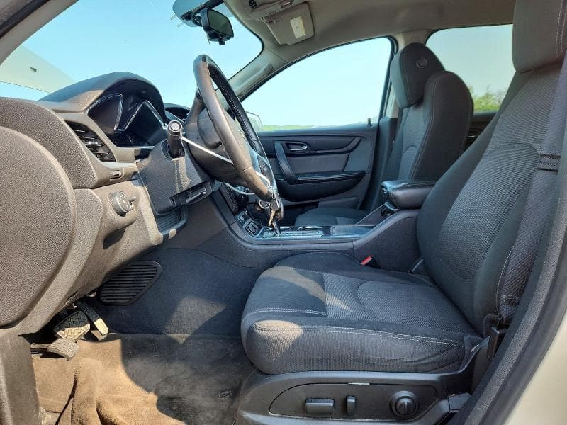 2017 CHEVROLET TRAVERSE LT 7