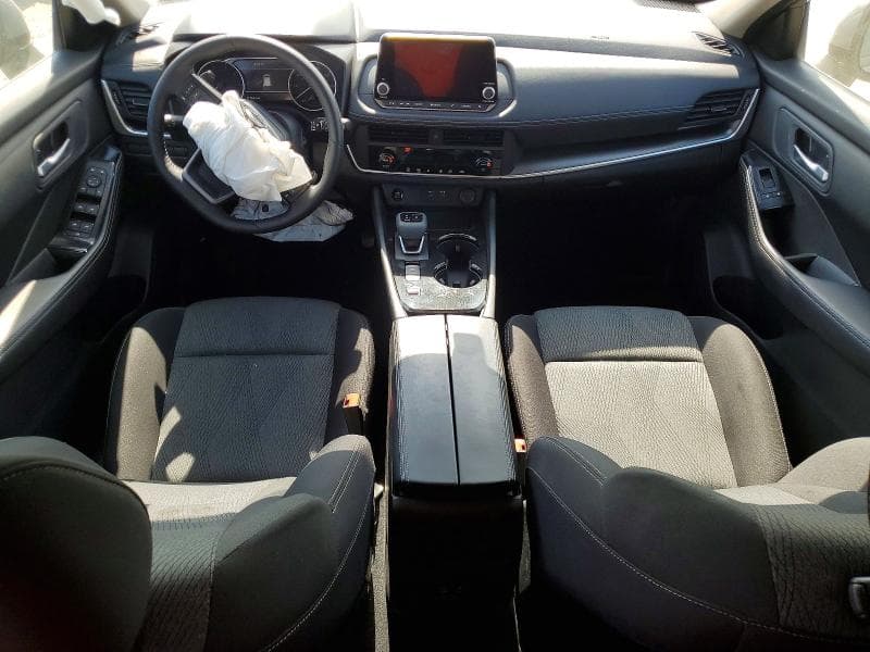 2026 NISSAN ROGUE SV 8