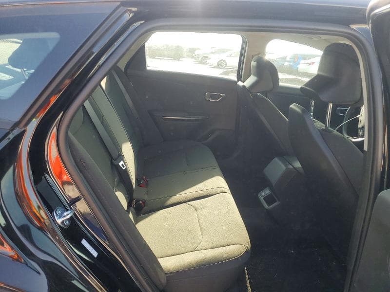 2026 KIA K4 LXS 10