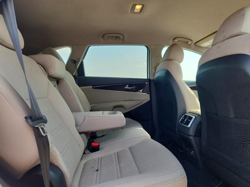 2018 KIA SORENTO LX 11