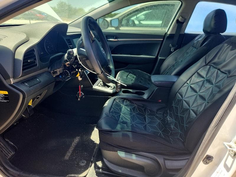 2019 HYUNDAI ELANTRA SE 7
