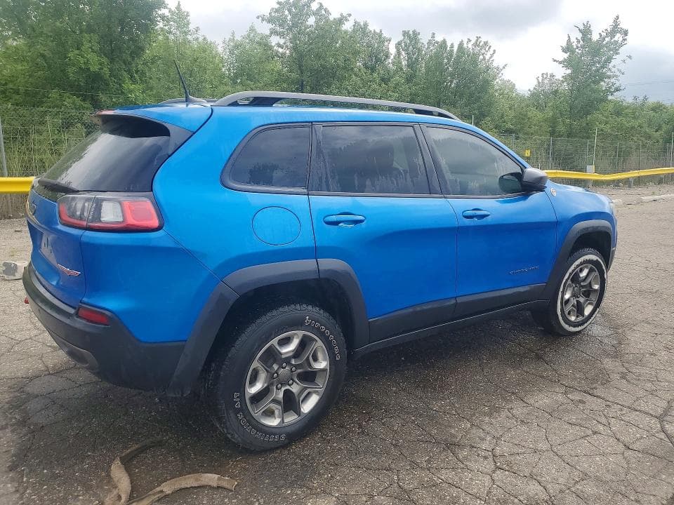 2019 JEEP CHEROKEE TRAILHAWK 3