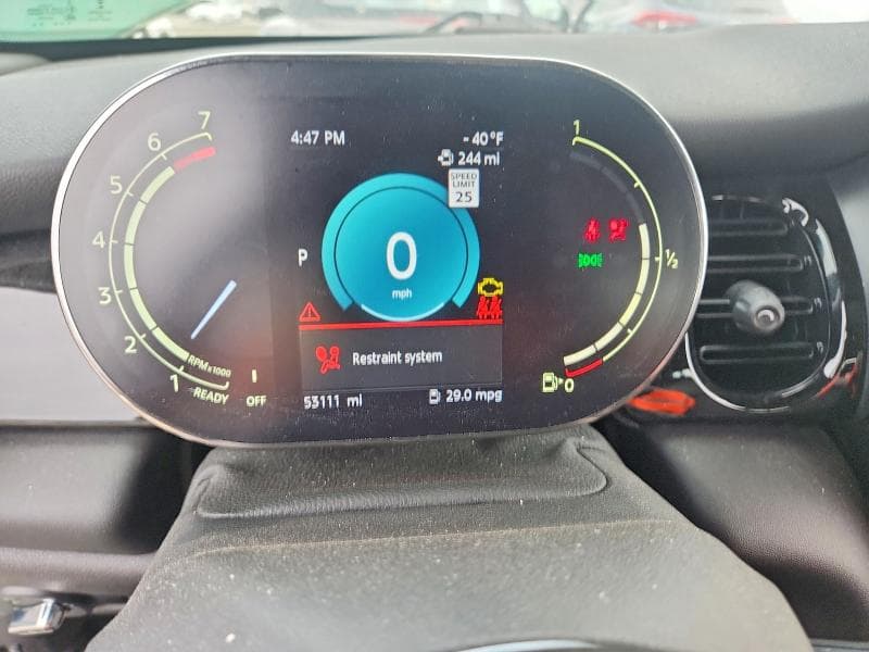 2022 MINI COOPER 9
