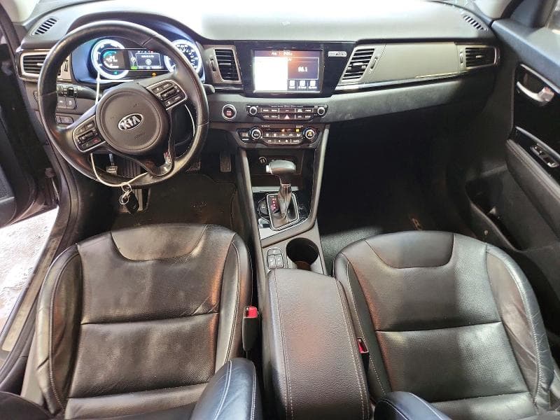 2017 KIA NIRO EX TOURING 8
