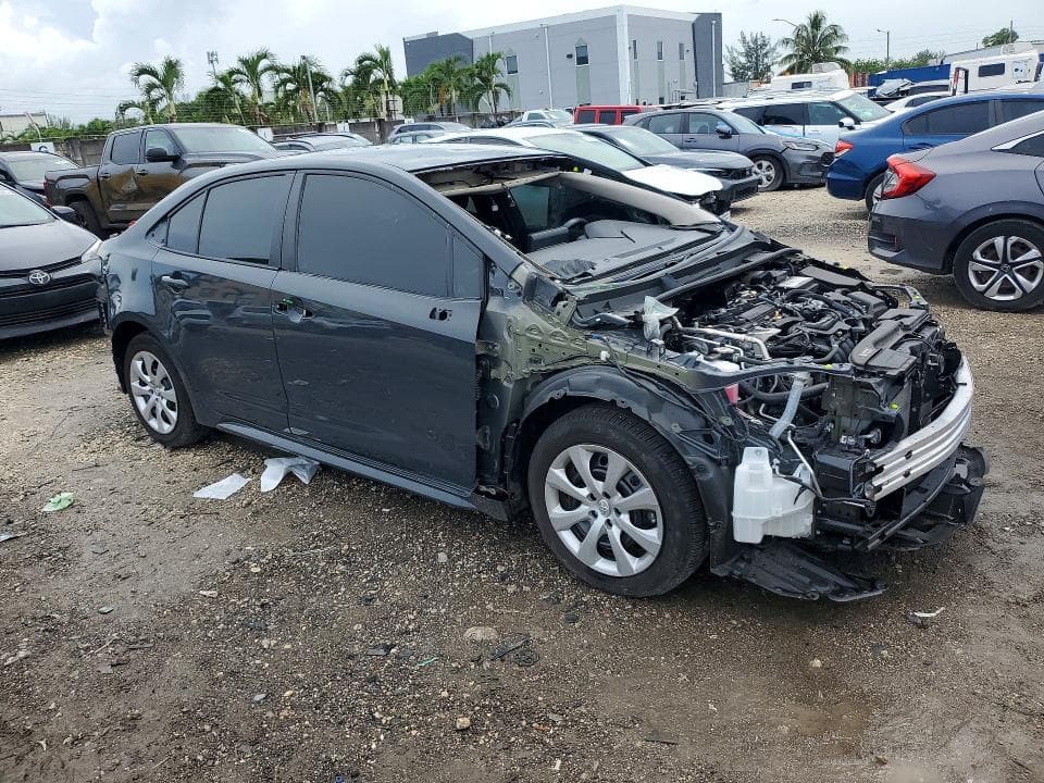 2025 TOYOTA COROLLA LE 4