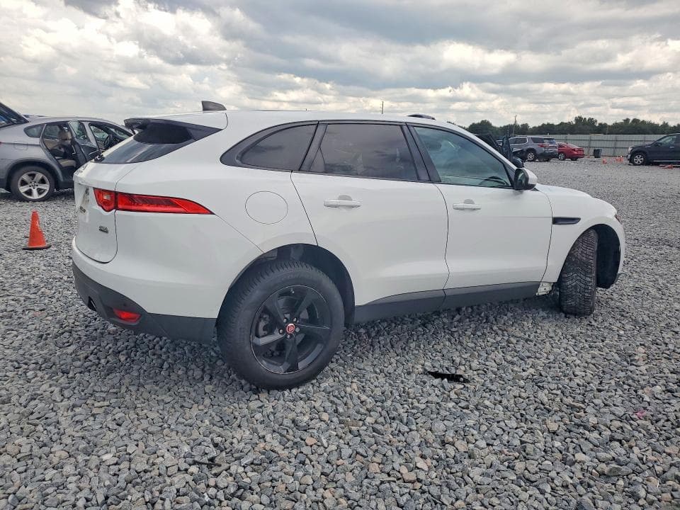 2020 JAGUAR F-PACE PREMIUM 3