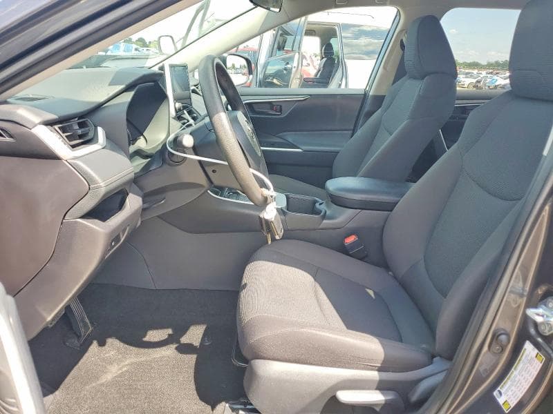 2025 TOYOTA RAV4 LE 7