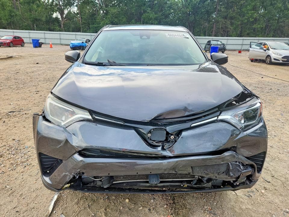 2018 TOYOTA RAV4 LE 5