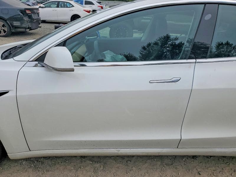 2019 TESLA MODEL 3 7