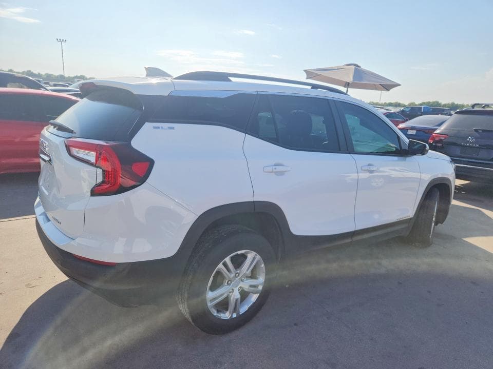 2024 GMC TERRAIN SLE 3
