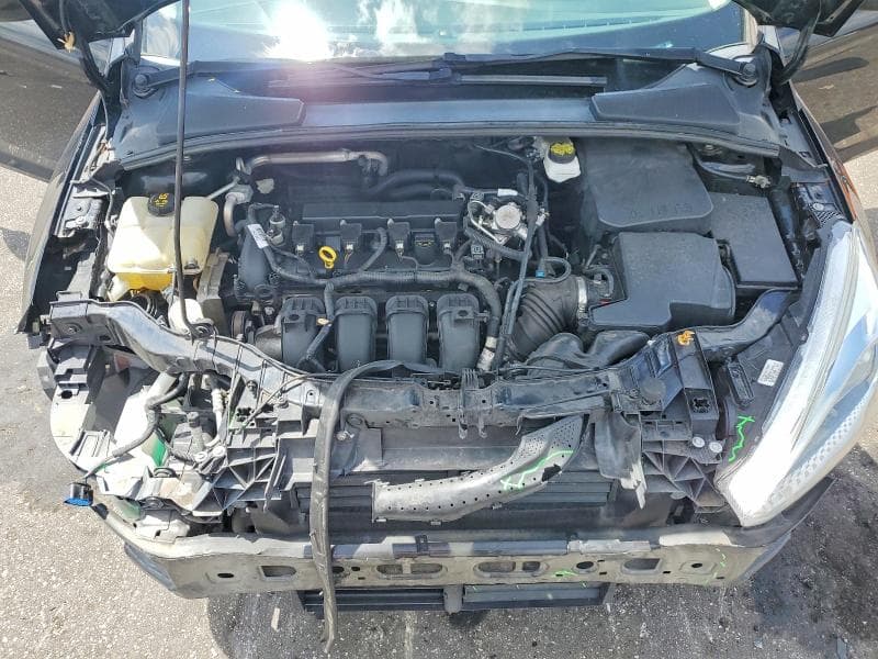 2018 FORD FOCUS SE 11