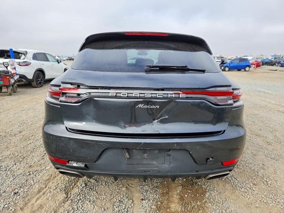 2019 PORSCHE MACAN 6