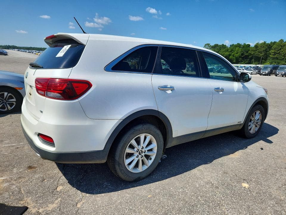 2020 KIA SORENTO S 3