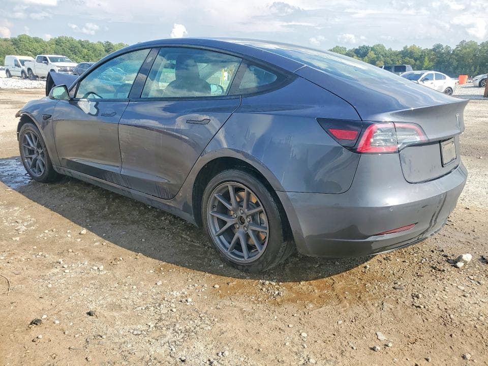 2022 TESLA MODEL 3 2
