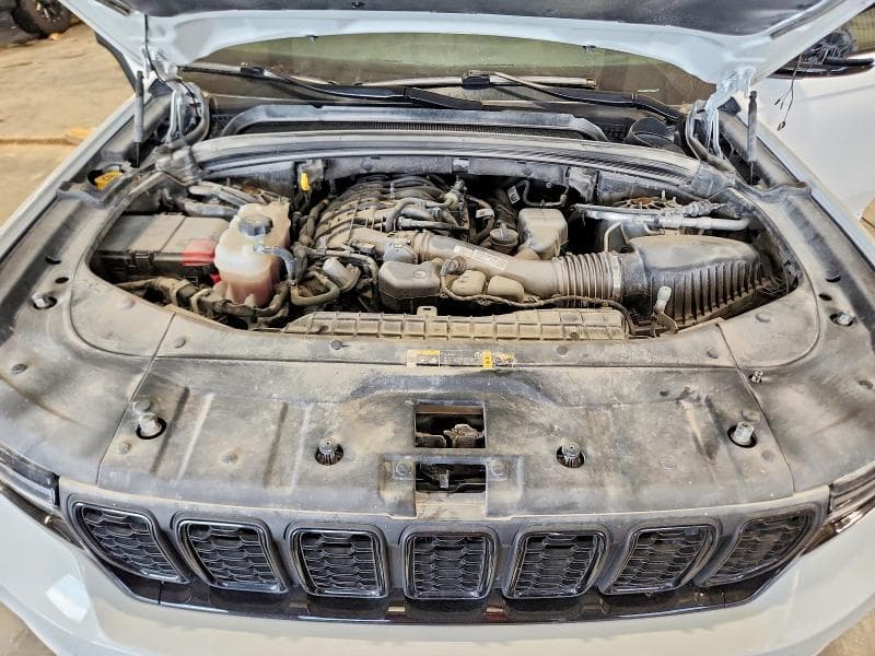 2023 JEEP GRAND CHEROKEE LIMITED 12