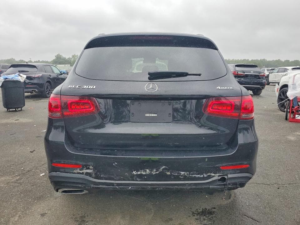 2021 MERCEDES-BENZ GLC 300 4MATIC 6