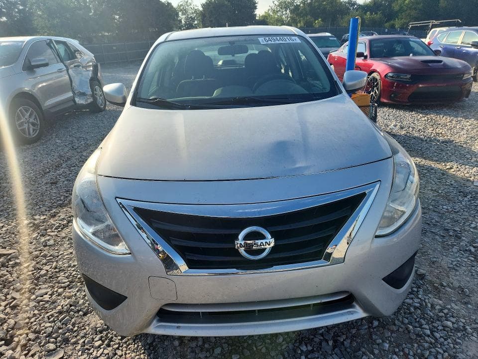 2019 NISSAN VERSA S 5