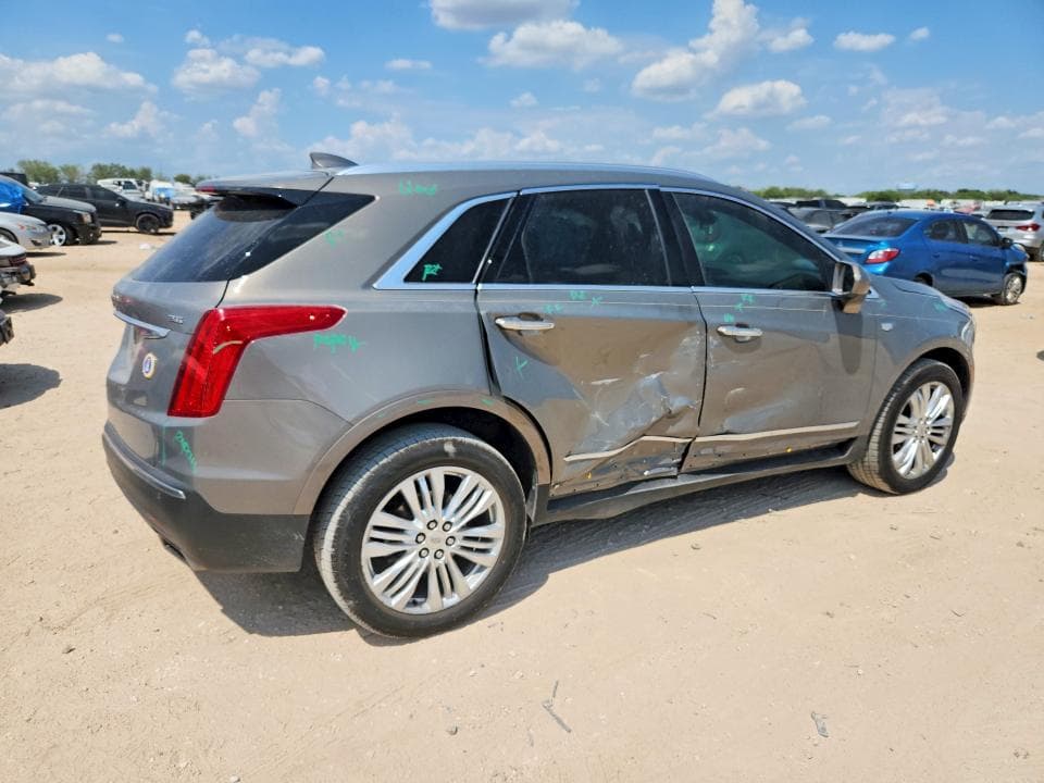 2017 CADILLAC XT5 PREMIUM LUXURY 3