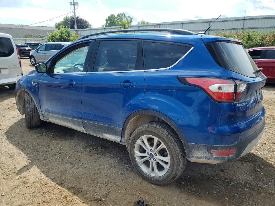 2017 FORD ESCAPE SE 2