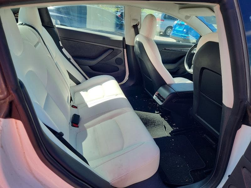 2022 TESLA MODEL 3 AW 10