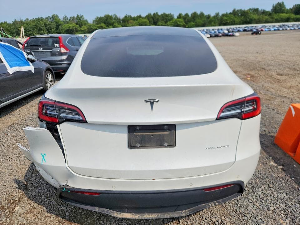 2020 TESLA MODEL Y 6