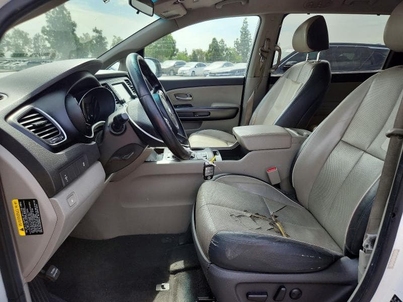 2017 KIA SEDONA LX 7