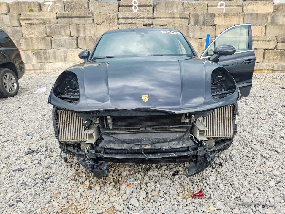 2020 PORSCHE MACAN S 5