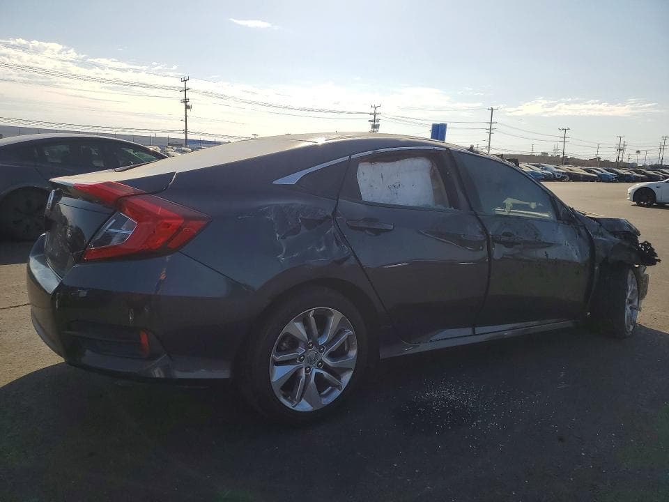 2018 HONDA CIVIC LX 3