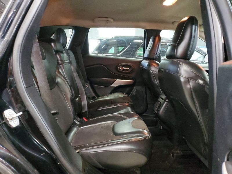 2018 JEEP CHEROKEE LATITUDE PLUS 11