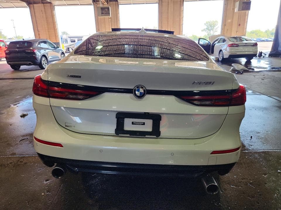 2022 BMW 228XI 6