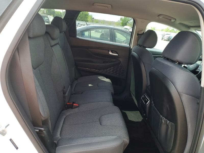2023 HYUNDAI SANTA FE SE 11