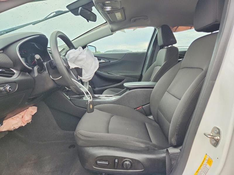 2019 CHEVROLET MALIBU LS 7