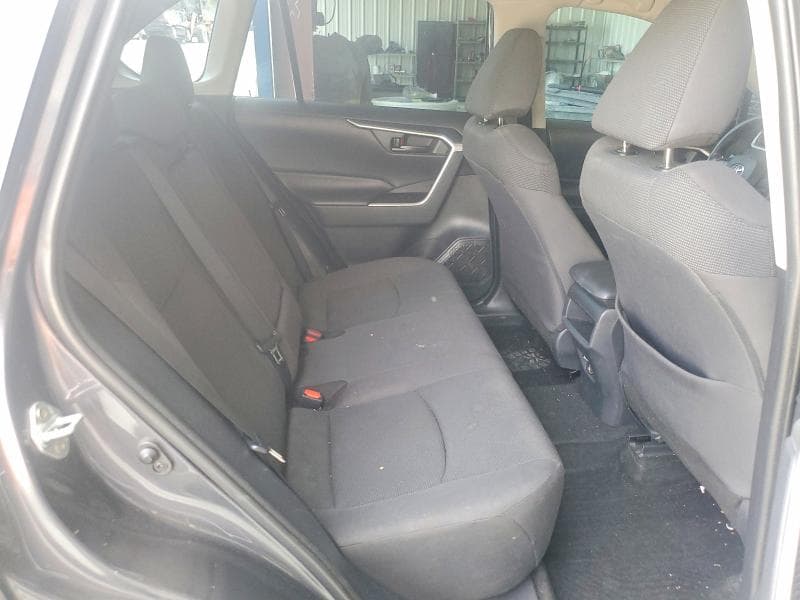 2019 TOYOTA RAV4 LE 11
